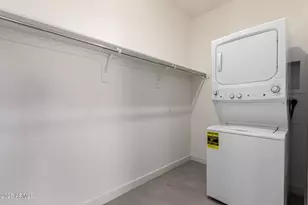 8255 N 22nd Dr, Phoenix, AZ 85021 - Photo 11