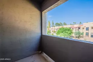 8255 N 22nd Dr, Phoenix, AZ 85021 - Photo 23