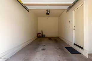 8255 N 22nd Dr, Phoenix, AZ 85021 - Photo 31