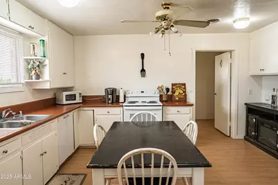 14585 S 4th Avenue, Yuma, AZ 85365 - Photo 11