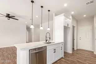 15941 S Animas Rd, Arizona City, AZ 85123 - Photo 11