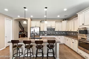 475 E Torrey Pines Pl, Chandler, AZ 85249 - Photo 5