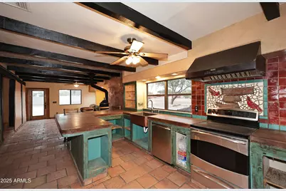 28628 N 44th Street, Cave Creek, AZ 85331 - Photo 13