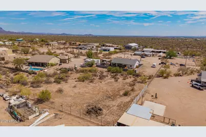 146 E Whiteley Street, Apache Junction, AZ 85119 - Photo 31
