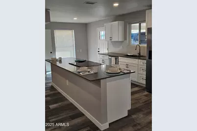 10440 W Cheryl Drive, Sun City, AZ 85351 - Photo 5