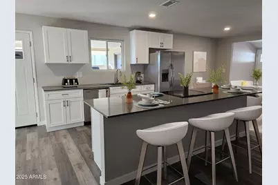 10440 W Cheryl Drive, Sun City, AZ 85351 - Photo 7