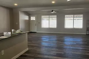 10440 W Cheryl Dr, Sun City, AZ 85351 - Photo 13