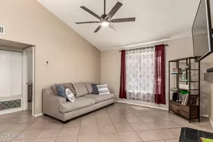 8111 W Wacker Rd, Peoria, AZ 85381 - Photo 11