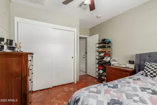 3851 W Solano Dr, Phoenix, AZ 85019 - Photo 15