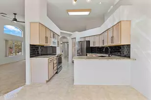 9039 W Wescott Dr, Peoria, AZ 85382 - Photo 9