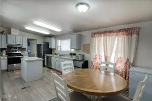 2200 N Delaware Dr, Apache Junction, AZ 85120 - Photo 7