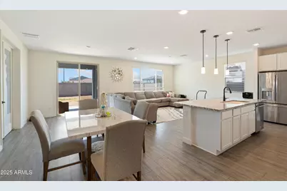 7352 S Briarwood Lane, Gilbert, AZ 85298 - Photo 17