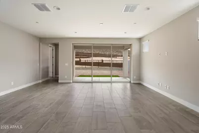 32017 N 117th Drive, Peoria, AZ 85383 - Photo 7