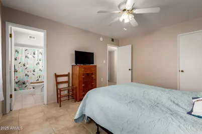 10929 W Oakmont Drive, Sun City, AZ 85351 - Photo 17