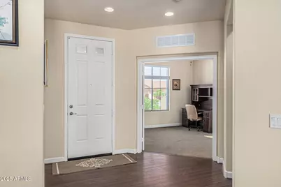 4865 W Comanche Drive, Eloy, AZ 85131 - Photo 5
