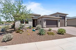 4114 Copperhead Dr, Wickenburg, AZ 85390 - Photo 1