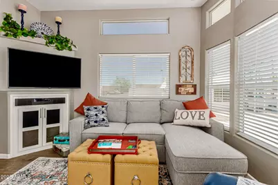 1374 W Chesapeake Avenue, Apache Junction, AZ 85119 - Photo 9