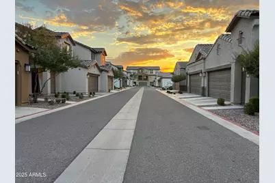 1255 N Arizona Avenue #1124, Chandler, AZ 85225 - Photo 3