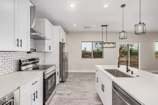 10587 E Kristen Ln, San Tan Valley, AZ 85143 - Photo 13