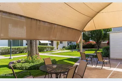 2551 W Berridge Lane #D6, Phoenix, AZ 85017 - Photo 19