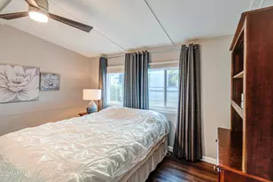 2233 E Behrend Dr, Phoenix, AZ 85024 - Photo 23