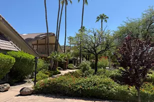 2233 E Behrend Dr, Phoenix, AZ 85024 - Photo 29