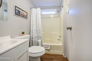 2233 E Behrend Dr, Phoenix, AZ 85024 - Photo 17