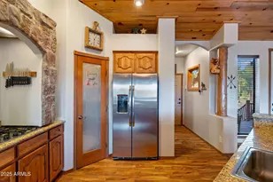 2702 Covered Wagon Trail, Overgaard, AZ 85933 - Photo 9