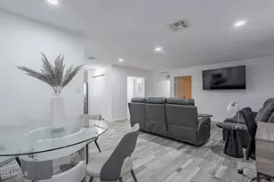 3539 W Orange Dr, Phoenix, AZ 85019 - Photo 7