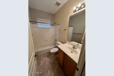 10618 W Lone Cactus Drive, Peoria, AZ 85382 - Photo 9