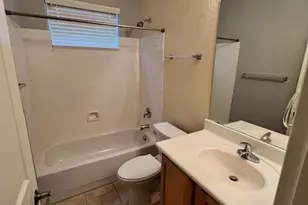 10618 W Lone Cactus Dr, Peoria, AZ 85382 - Photo 9