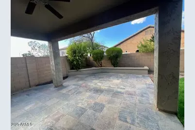 10618 W Lone Cactus Drive, Peoria, AZ 85382 - Photo 5