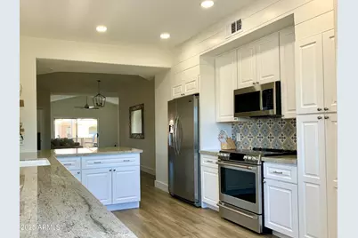 8653 E Royal Palm Road #2010, Scottsdale, AZ 85258 - Photo 3