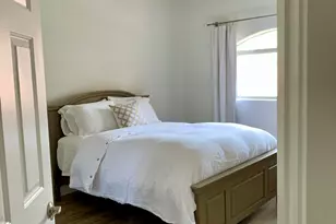 8653 E Royal Palm Rd, Scottsdale, AZ 85258 - Photo 7