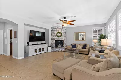 1918 W Bonanza Lane, Phoenix, AZ 85085 - Photo 19