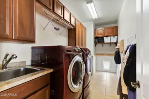 1918 W Bonanza Ln, Phoenix, AZ 85085 - Photo 35