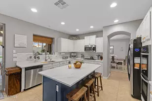 1918 W Bonanza Ln, Phoenix, AZ 85085 - Photo 11