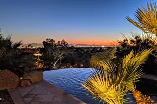 4836 E White Gates Dr, Phoenix, AZ 85018 - Photo 19