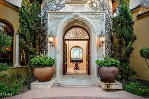 4836 E White Gates Dr, Phoenix, AZ 85018 - Photo 39