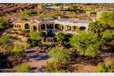 4836 E White Gates Drive, Phoenix, AZ 85018 - Photo 33