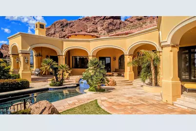 4836 E White Gates Drive, Phoenix, AZ 85018 - Photo 13
