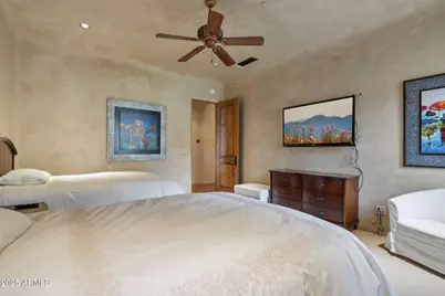 4836 E White Gates Drive, Phoenix, AZ 85018 - Photo 83