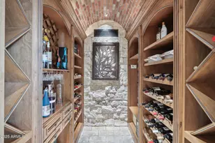 4836 E White Gates Dr, Phoenix, AZ 85018 - Photo 105