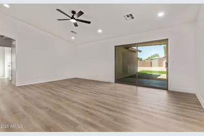 43329 W Alexandra Court, Maricopa, AZ 85138 - Photo 19