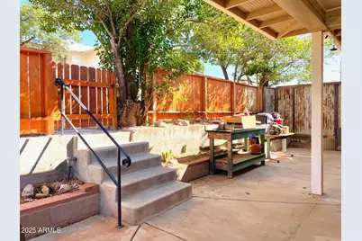 318 Van Dyke Street, Bisbee, AZ 85603 - Photo 3