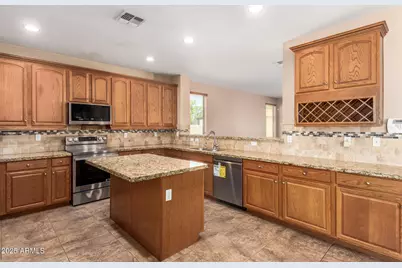 32121 N Chestnut Trail, San Tan Valley, AZ 85143 - Photo 15