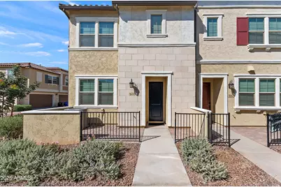 1821 E Bernie Lane #101, Gilbert, AZ 85295 - Photo 1