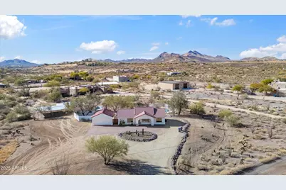 5511 E Honda Bow Road, Cave Creek, AZ 85331 - Photo 33