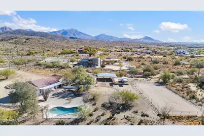 5511 E Honda Bow Road, Cave Creek, AZ 85331 - Photo 31