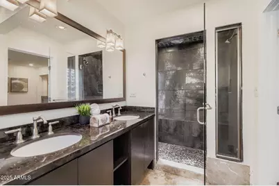 8032 N 10th Avenue, Phoenix, AZ 85021 - Photo 11